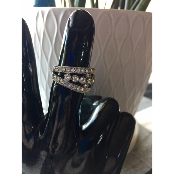 EXPRESS Ornate Sterling Silver Rhinestone Ring - Picture 4 of 6